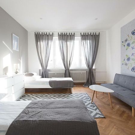 Hostel Zakatek Ulica Grunwaldzka Bielsko-Biała Esterno foto